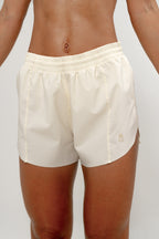 Flash Short – Cream