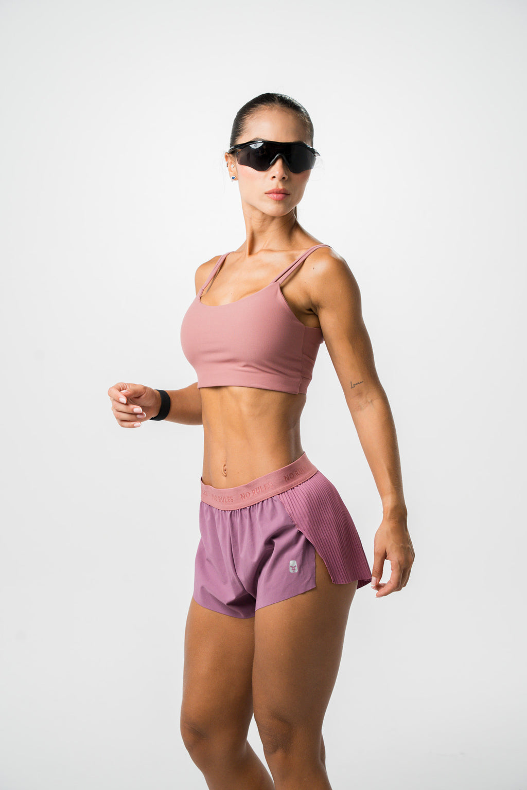 Performance Short – Berry